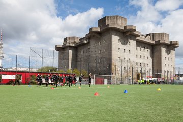 Bild 49 - B-Juniorinnen St.Pauli - C-Juniorinnen SV Steinhorst : Ergebnis: 1:2